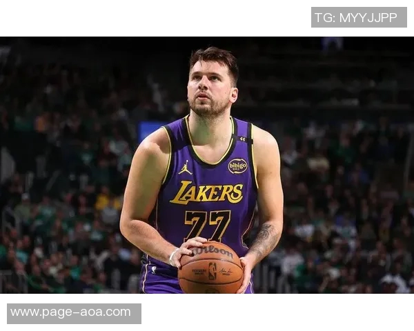 东契奇缺阵期间里夫斯展现超凡实力场均41分10助攻命中率惊人